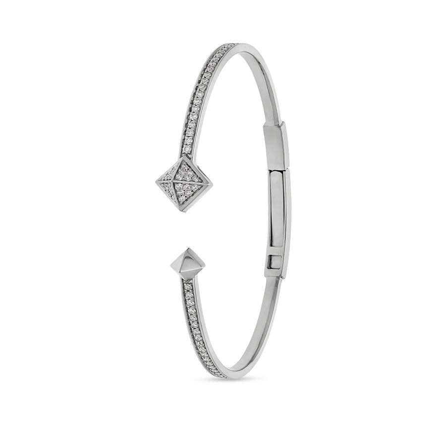 Tetra Apex Shape Round Diamond White Gold Leather Cord Clasp Bracelet