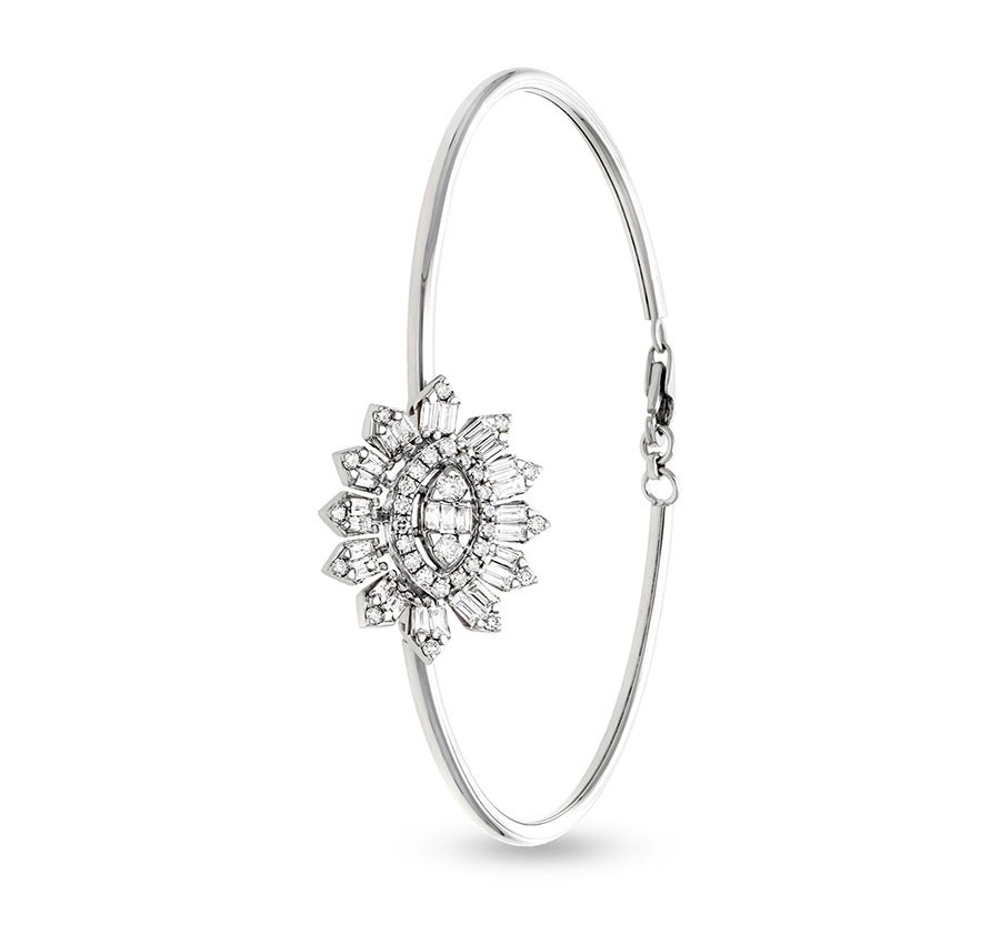 Daisy Floral Shape Dazzling Round Natural Diamond Lobster Claw Clasp White Gold Women Bracelet