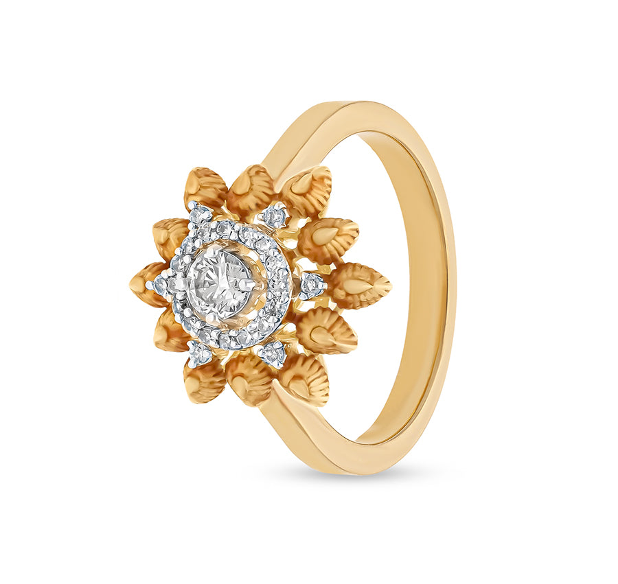 Foliate Floral Round Cut Diamonds Yellow Gold Cocktail Ring