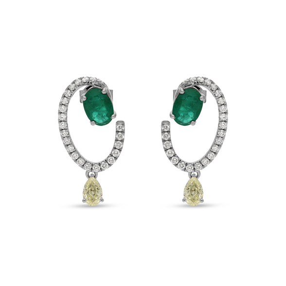 Green Oval Emerald Center Diamond With Pear Shape Diamond White Gold Drop Earrings