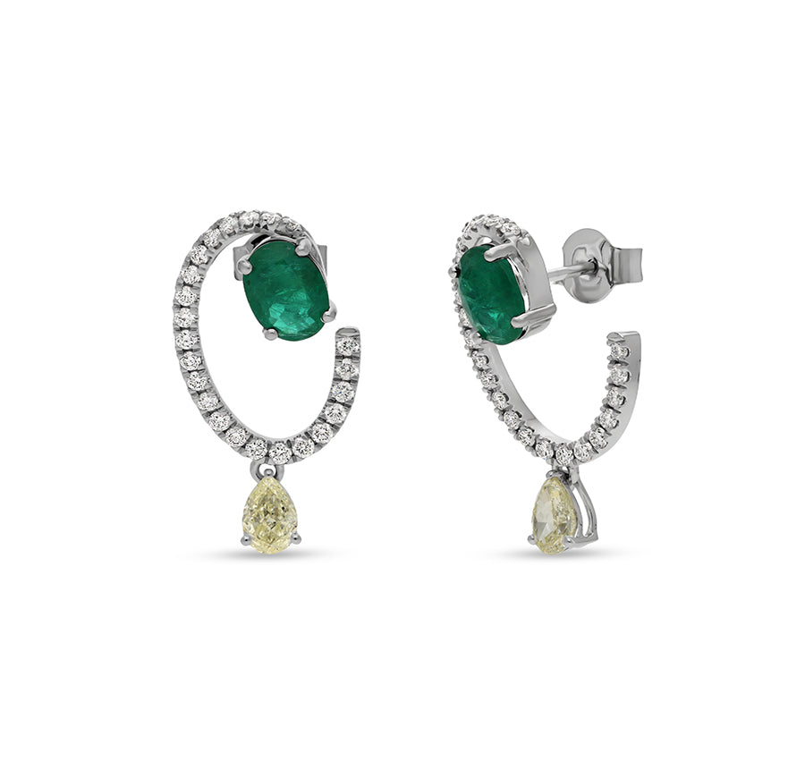 Green Oval Emerald Center Diamond With Pear Shape Diamond White Gold Drop Earrings