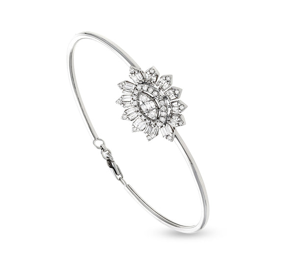 Daisy Floral Shape Dazzling Round Natural  Diamond Lobster Claw Clasp White Gold Women Bracelet