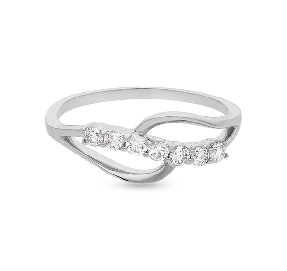 Round Shape Natural Diamond With Prong Setting White Gold Casual Ring