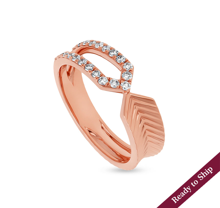 Mucronate Leaf Shape With Round Cut Diamond Rose Gold Casual Ring