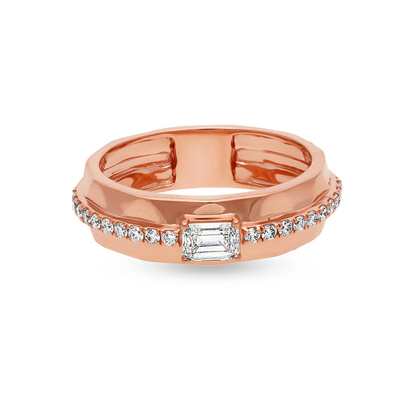 Emerald Shape and Round Natural Diamond With Prong Setting Rose Gold Casual Ring