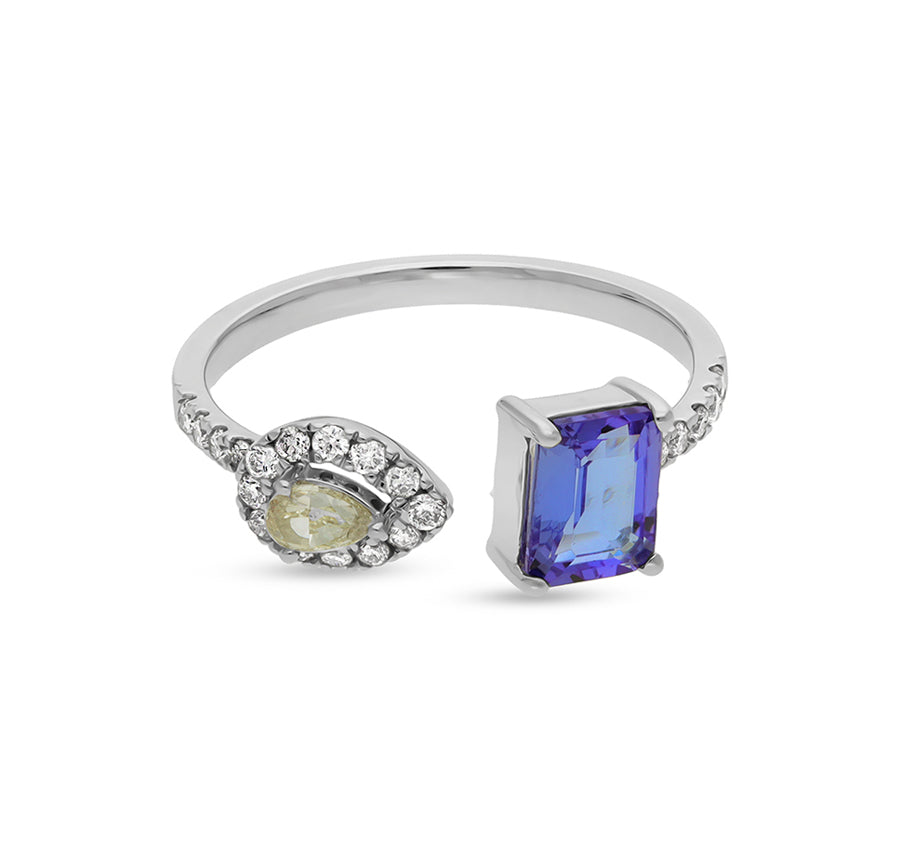 Blue Tanzanite and Pear Cut With Round Natural Diamond White Gold Casual Ring