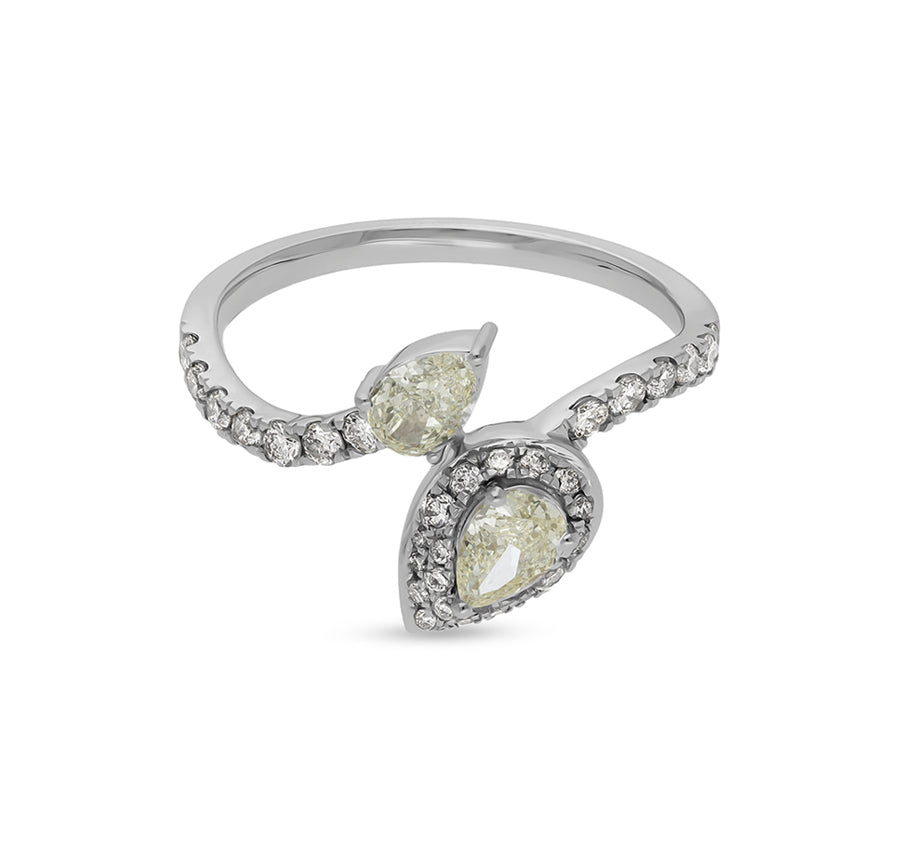 Pear Shape and Round Cut Diamond With Prong Set White Gold Casual Ring