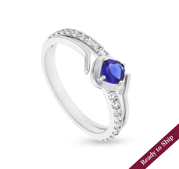 Round Cut Diamond With Cushion Natural Blue Stone White Gold Casual Ring