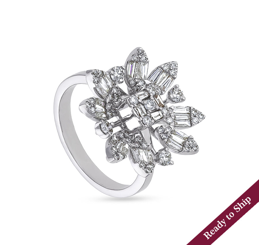 Floral Design Baguette Natural and Round Cut Diamond White Gold Casual RIng