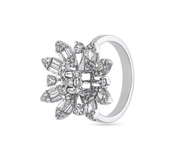 Floral Design Baguette Natural and Round Cut Diamond White Gold Casual RIng