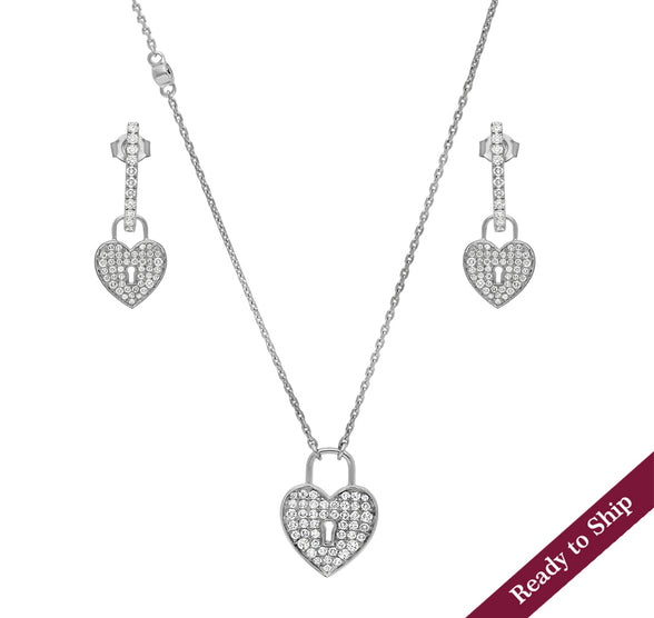 Heart Lock Shape Pendant Round Cut Diamond White Gold Necklace Set