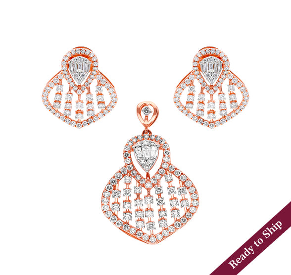 Leaf Shape Pear Baguette Pressure And Round Natural Diamond With Prong Set Rose Gold Pendant Set