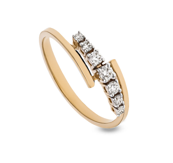 Minimal Round Diamond Yellow Gold Casual Ring