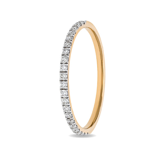 Round Natural Diamond With Straight Set Yellow Gold Band